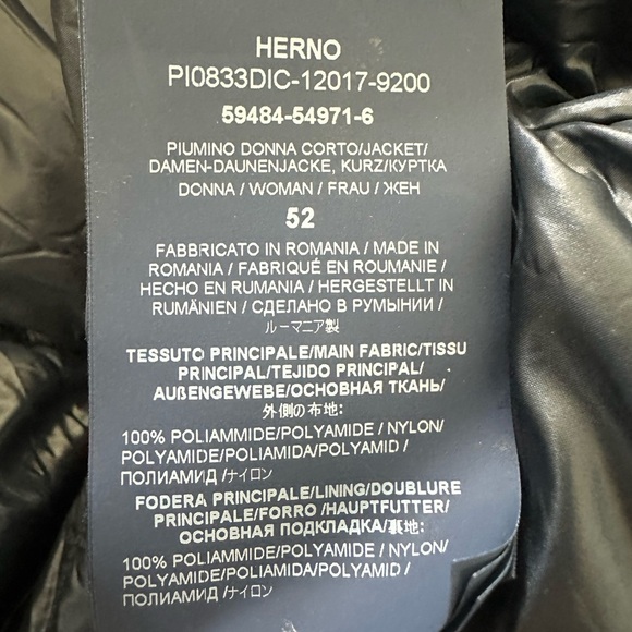 Herno Iconico Giada Ultralight Removable Hooded Jacket - Picture 13 of 14